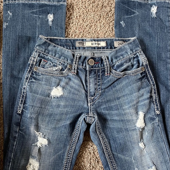 SOLD - Picture 2 of 4